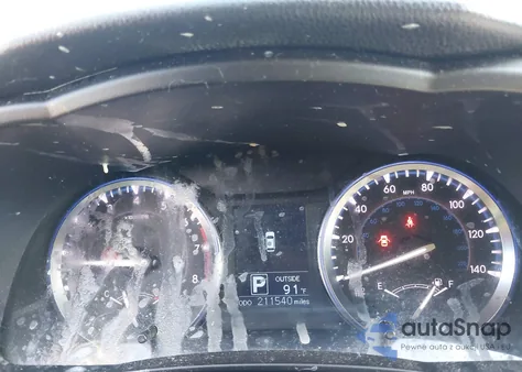 2014 Toyota Highlander Le Plus V6 z USA, uszkodzony, nr VIN 5TDBKRFH4ES024360